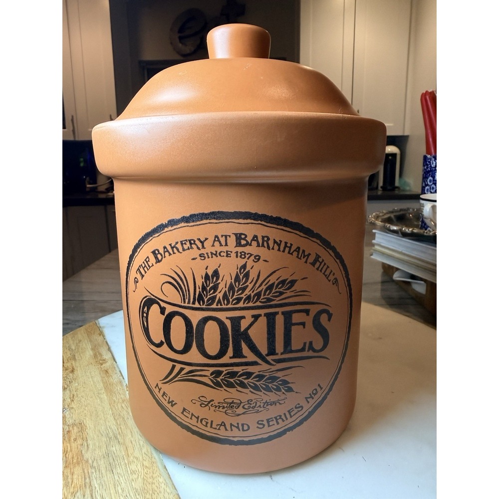 Galaxy Kitchens New England Mason Jar Bakery Ceramic Cookie Jar 11in Brown Black